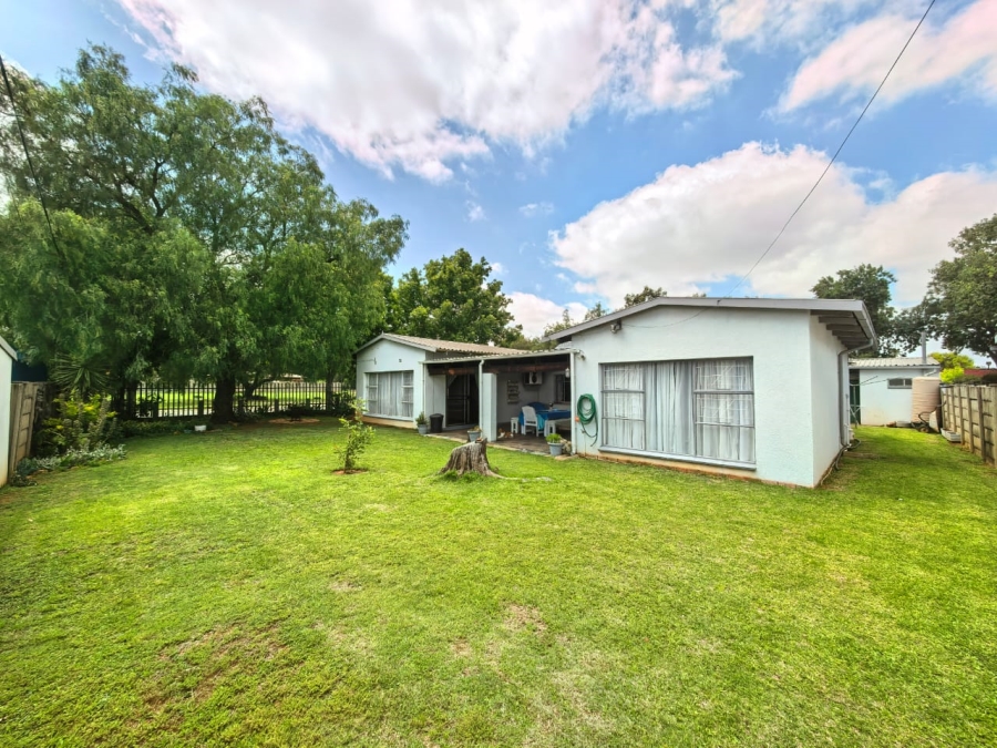 4 Bedroom Property for Sale in Sasolburg Ext 12 Free State